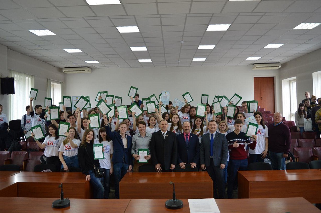 Глава Рубцовска поблагодарил студентов Рубцовского института (филиала) АлтГУ, принявших активное участие в проведении рейтингового голосования 18 марта