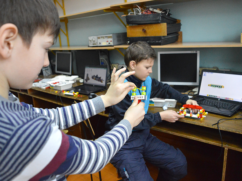 Осенняя каникулярная школа по робототехнике на базе Рубцовского института (филиала) АлтГУ