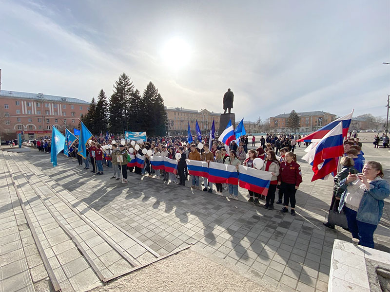 Студенты Рубцовского института отметили день образования Донецкой Народной Республики
