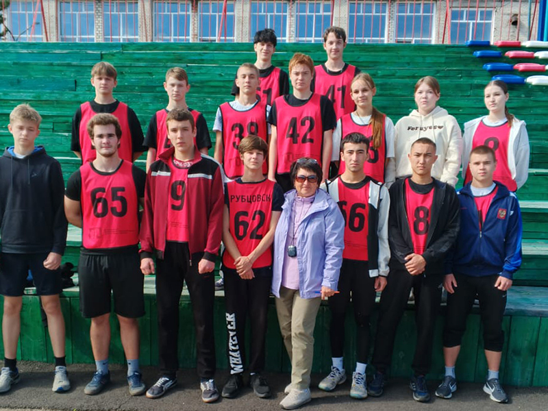 Рубцовский институт принял участие в сдаче нормативов "Готов к труду и обороне"