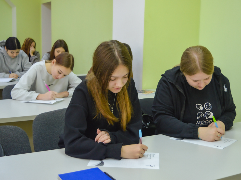 Письма бойцам СВО от студентов Рубцовского института (филиала) АлтГУ