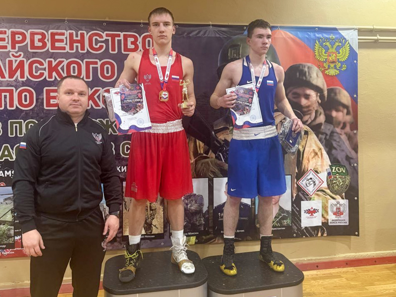 Боксёры Рубцовска триумфовали на краевом первенстве. Студент нашего института завоевал золото!
