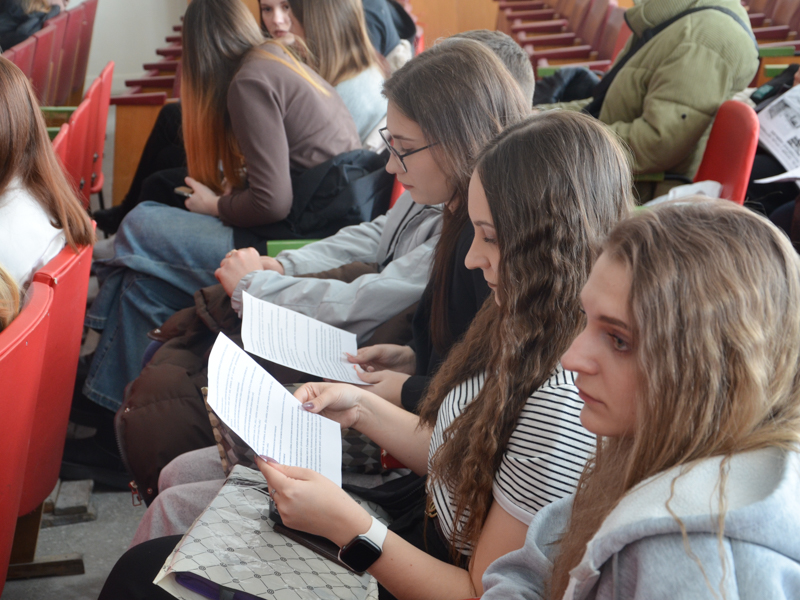 Полицейские Рубцовска провели профориентационное мероприятие «Будь в форме» 